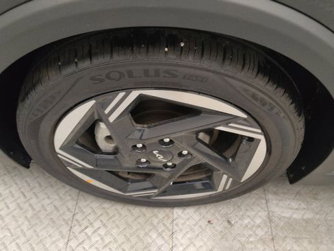 Used 2025 Kia K4 EX FWD image 31