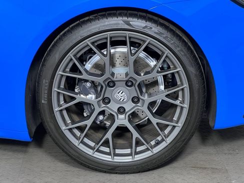 Certified 2024 Porsche 911 Carrera T RWD image 23