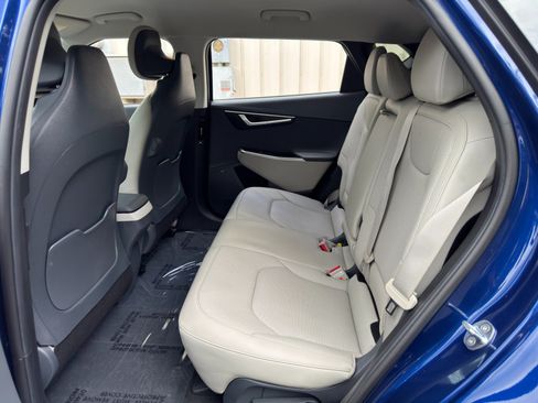 Used 2022 Kia EV6 Wind RWD image 38