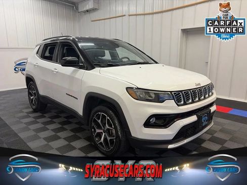 Used 2025 Jeep Compass Limited AWD/4WD image 1
