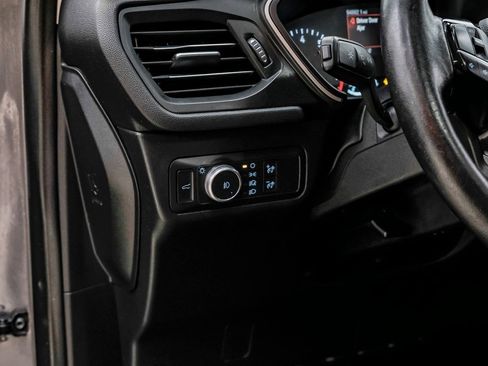 Used 2021 Ford Escape SEL image 36