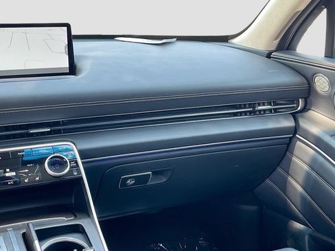 Used 2024 Genesis GV80 3.5T w/ Prestige Package AWD/4WD image 25