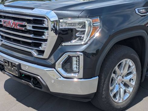 Certified 2022 GMC Sierra 1500 SLT w/ SLT Premium Plus Package AWD/4WD image 9