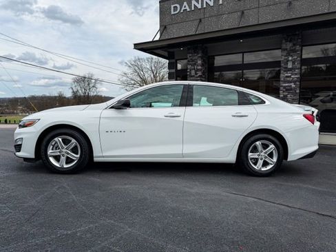Used 2021 Chevrolet Malibu LS image 7