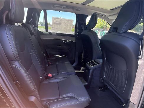 New 2026 Volvo XC90 T8 Ultra w/ Protection Package AWD/4WD image 27