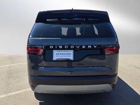 Used 2025 Land Rover Discovery S AWD/4WD image 4