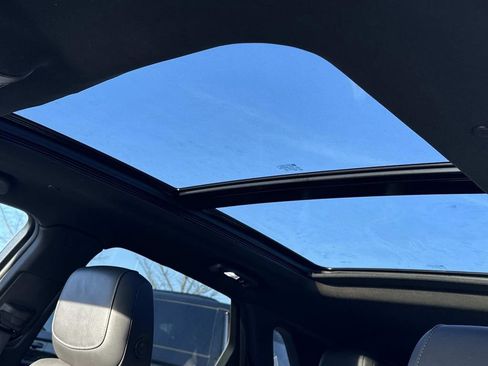 Used 2023 Cadillac XT5 Premium Luxury image 23