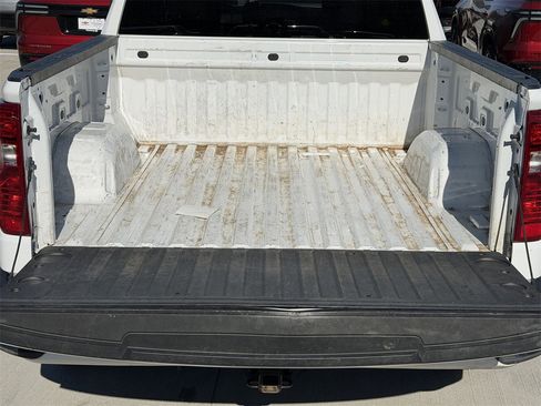 Certified 2024 Chevrolet Silverado 1500 Custom image 27