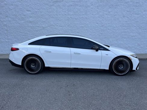 Used 2022 Mercedes-Benz EQS AMG 4MATIC w/ Exclusive Trim Package image 11