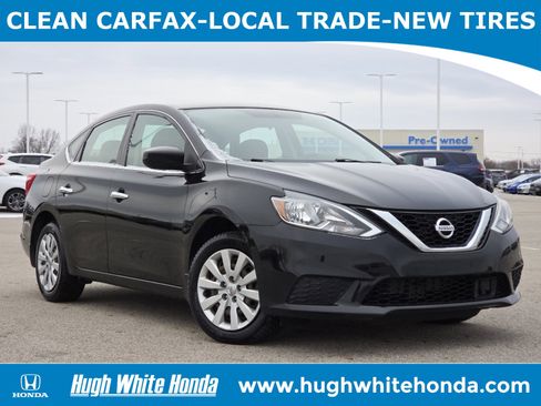 Used 2019 Nissan Sentra S image 1