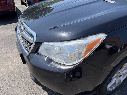 Used 2015 Subaru Forester 2.5i Premium w/ All-Weather Package AWD/4WD image 7