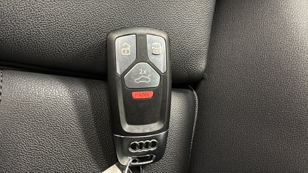 Used 2024 Audi Q5 2.0T Premium Plus AWD/4WD image 2