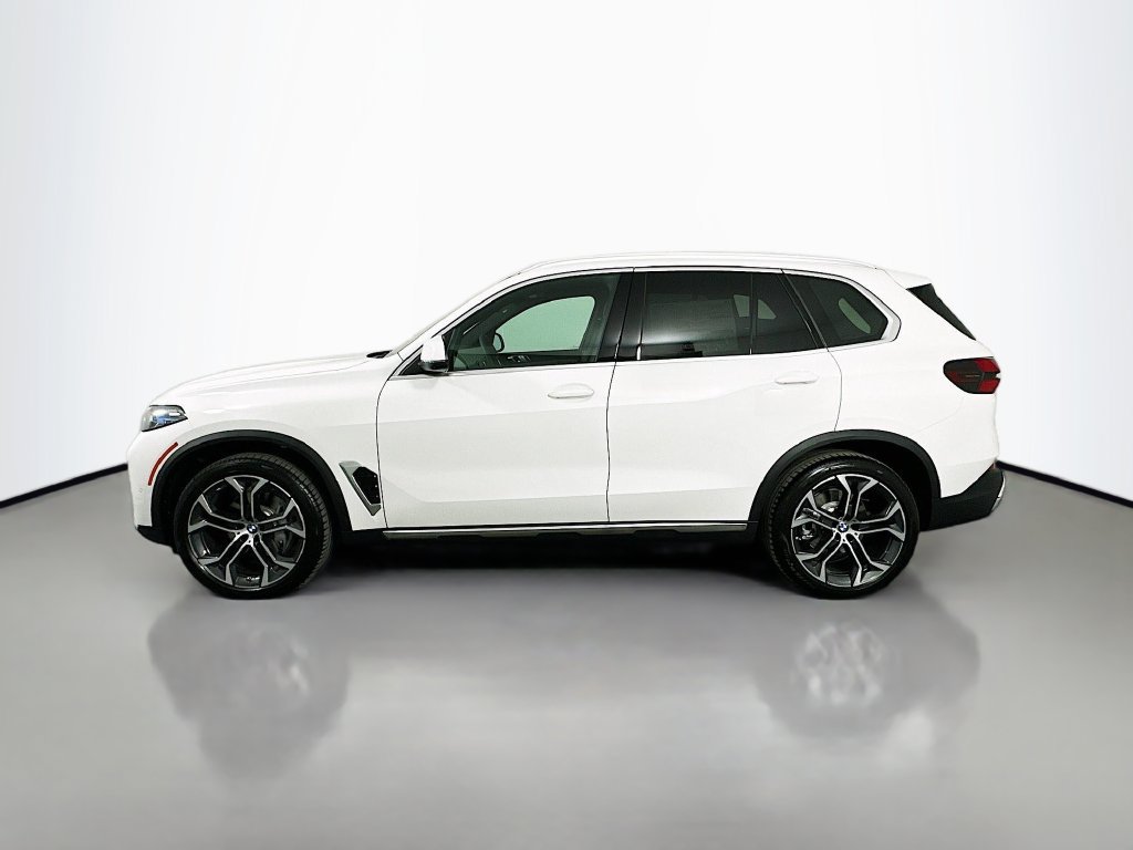 Used 2026 BMW X5 sDrive40i w/ Climate Comfort Package RWD image 8