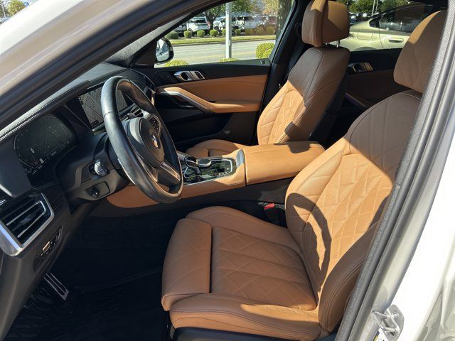 Certified 2023 BMW X6 xDrive40i w/ M Sport Package AWD/4WD image 18