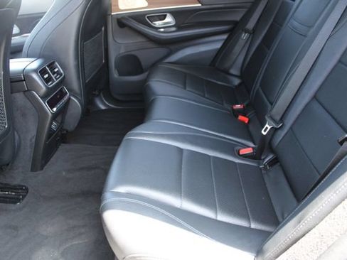 Used 2023 Mercedes-Benz GLE 450 4MATIC w/ AMG Line Exterior image 40