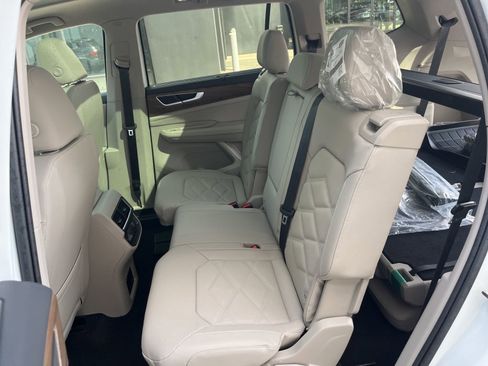 New 2026 Volkswagen Atlas SE FWD image 25