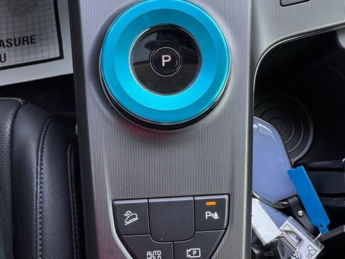 Used 2026 Kia Sportage EX w/ EX Panoramic Sunroof Package image 23