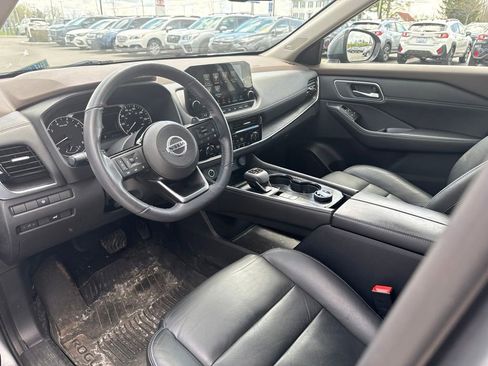 Used 2021 Nissan Rogue SL w/ Premium Package AWD/4WD image 6