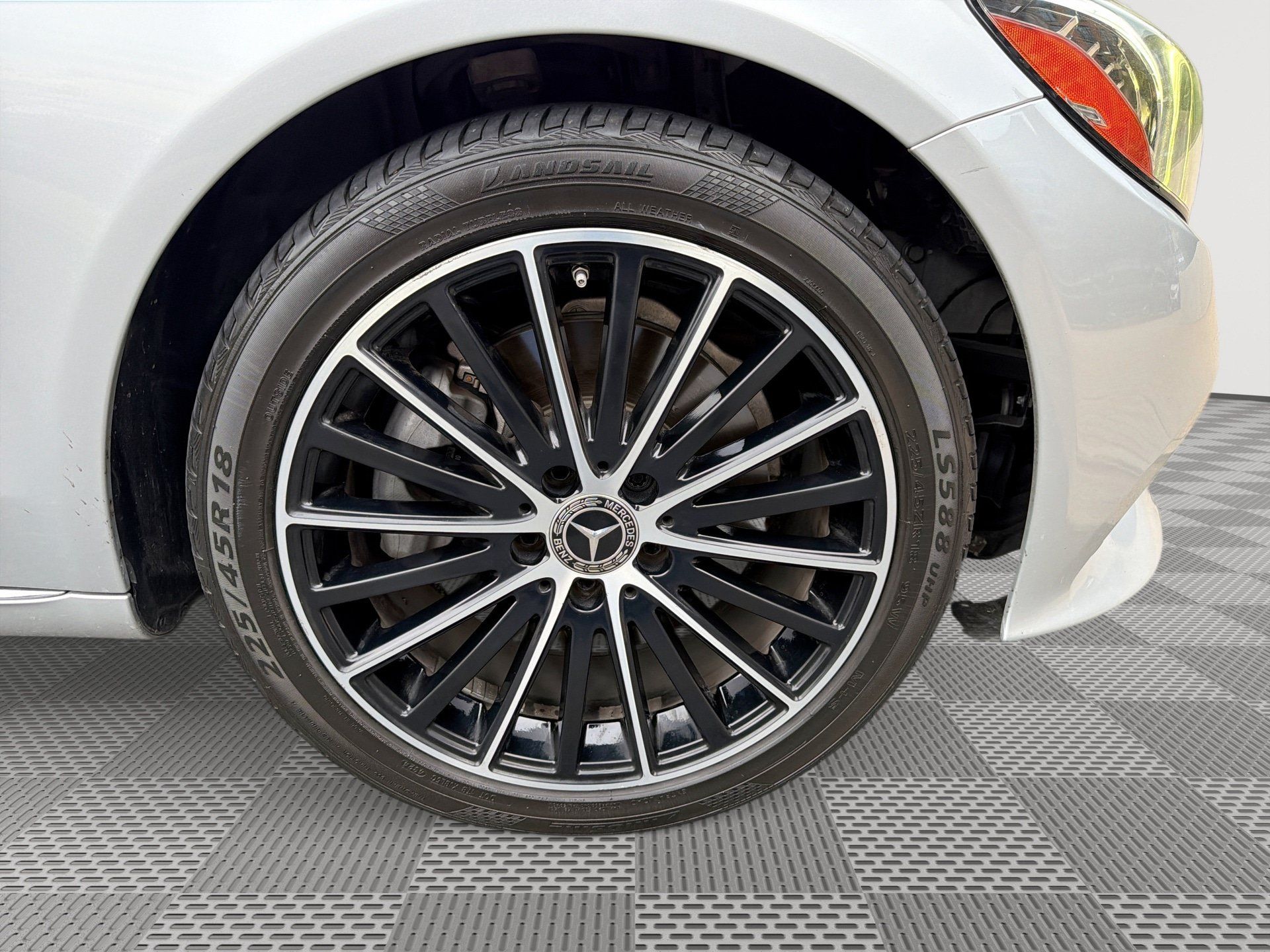 Used 2020 Mercedes-Benz C 300 Sedan w/ Premium Package image 31
