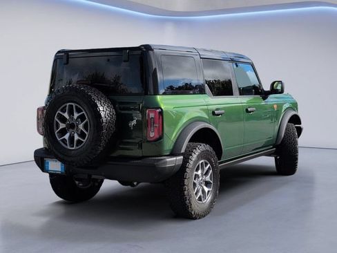 Used 2025 Ford Bronco Badlands AWD/4WD image 4