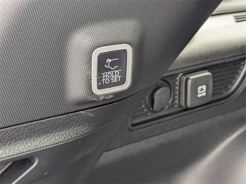 New 2026 Jeep Grand Cherokee Laredo image 30