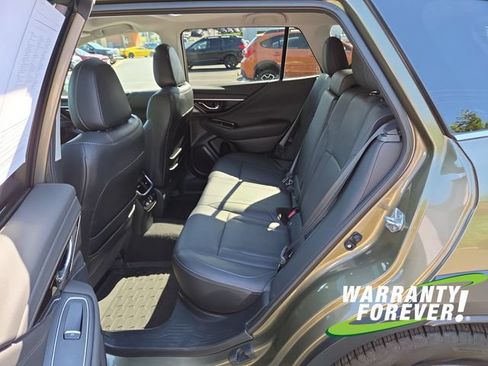 Used 2025 Subaru Outback Limited XT AWD/4WD image 16