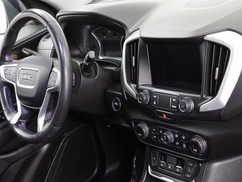 Used 2019 GMC Terrain SLE w/ Driver Convenience Package image 22