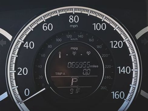 Used 2014 Honda Accord EX image 7