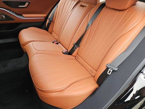 New 2026 Mercedes-Benz S 500 4MATIC image 16