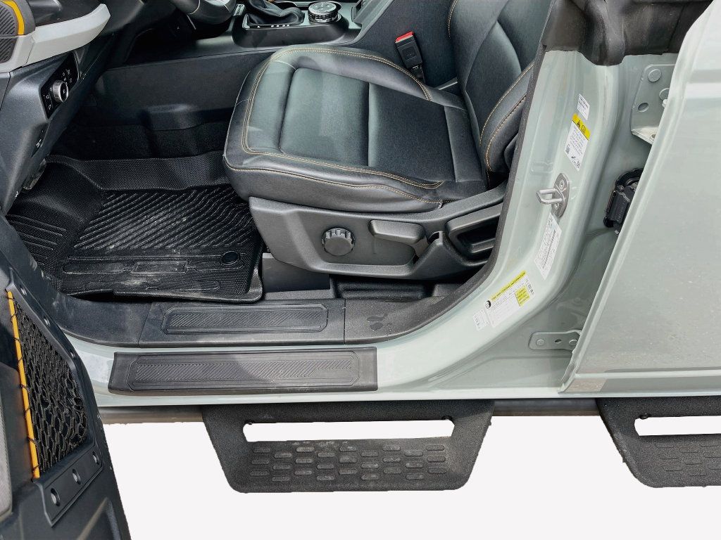 Used 2023 Ford Bronco Badlands AWD/4WD image 19
