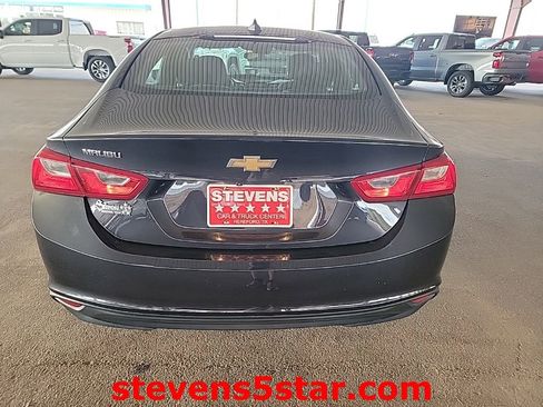 Used 2023 Chevrolet Malibu LS FWD image 8