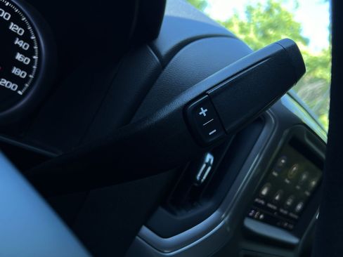Used 2022 Chevrolet Silverado 1500 Custom AWD/4WD image 26