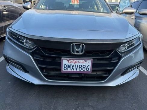 Used 2019 Honda Accord Sport image 7