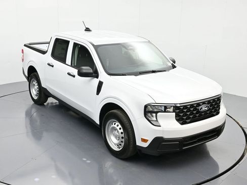 New 2026 Ford Maverick XL image 32