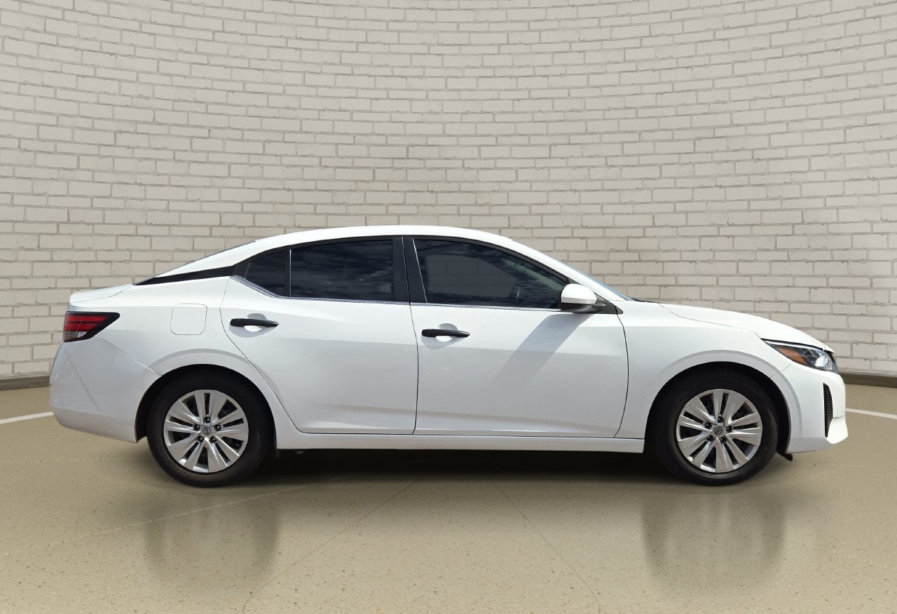 Used 2024 Nissan Sentra S FWD image 4