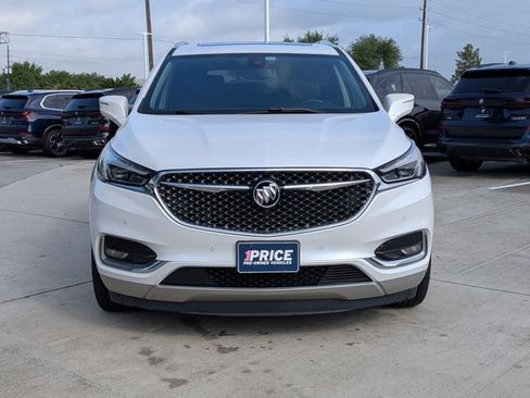 Used 2019 Buick Enclave Avenir w/ Avenir Technology Package image 2