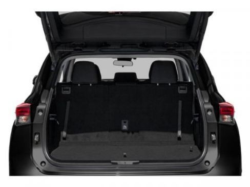 Certified 2022 Toyota Highlander LE image 11