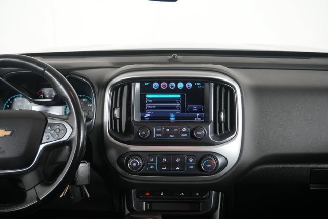 Used 2018 Chevrolet Colorado LT w/ Redline Special Edition AWD/4WD image 24
