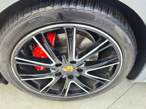 Used 2018 Porsche Panamera 4S image 55