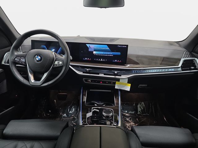 Certified 2025 BMW X5 xDrive50e w/ Parking Assistance Package AWD/4WD image 9