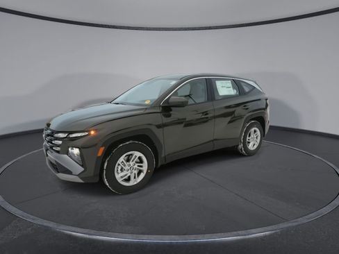 New 2026 Hyundai Tucson SE image 4