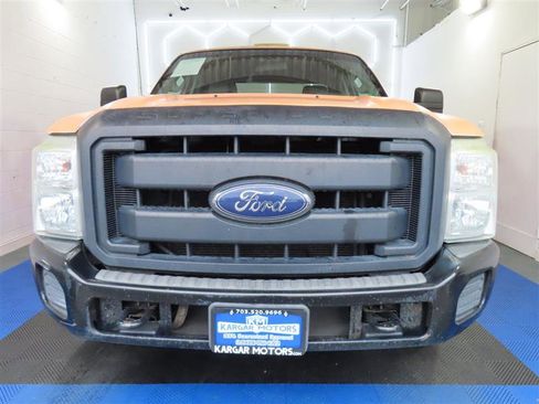 Used 2014 Ford F350 XL image 2