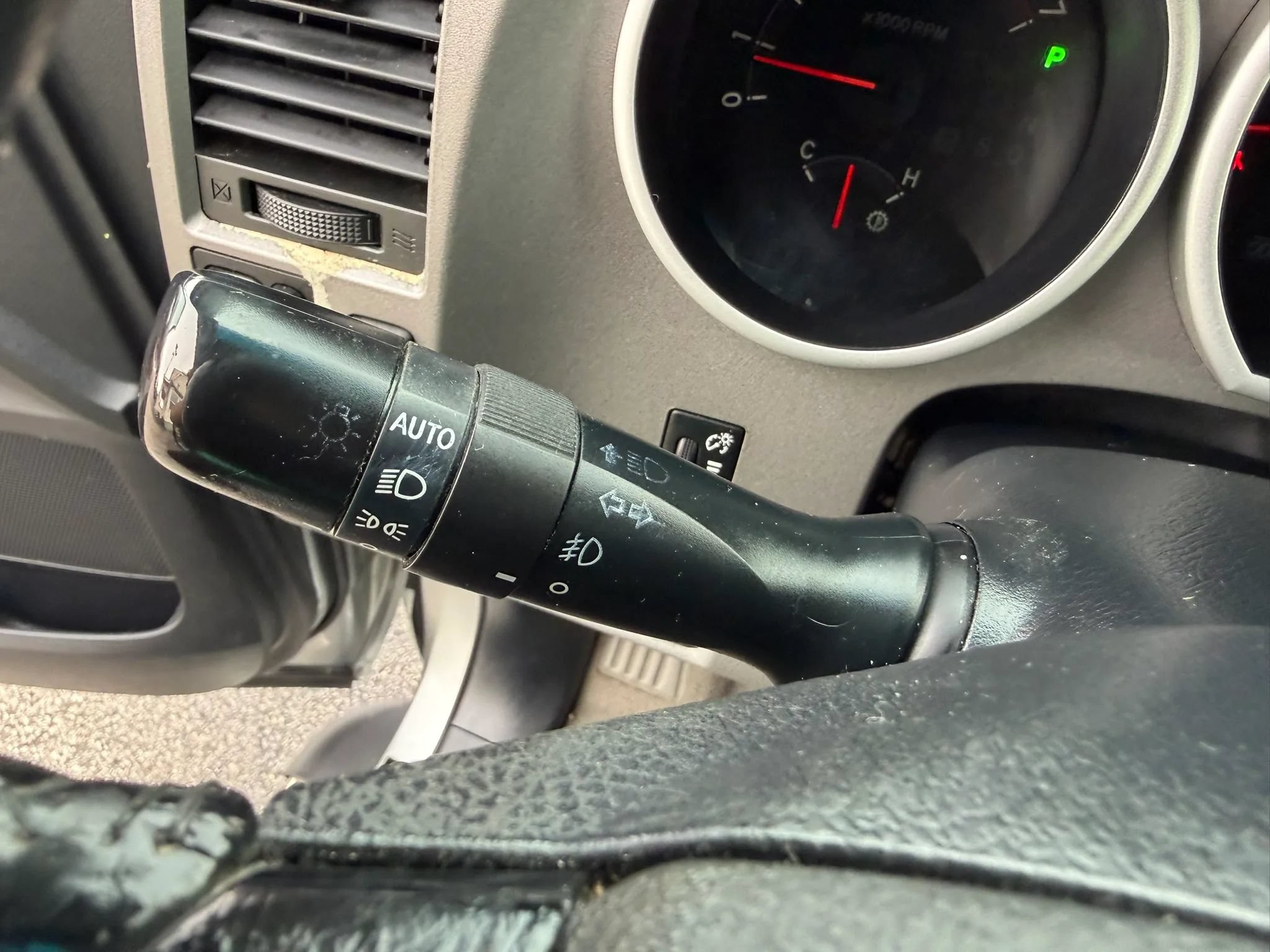 Used 2010 Toyota Tundra Limited RWD image 42