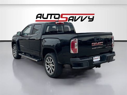 Used 2022 GMC Canyon Denali image 5