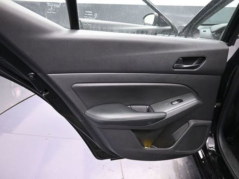 Used 2024 Nissan Altima 2.5 SV image 34