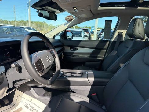 Certified 2025 Nissan Murano SL w/ Cargo Package image 17