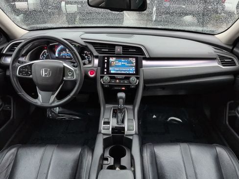 Used 2016 Honda Civic Touring image 14