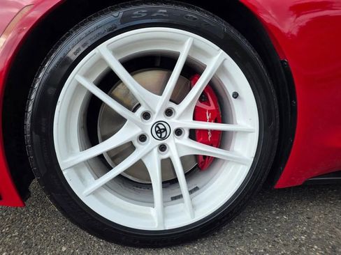 Used 2021 Toyota Supra Premium w/ Driver Assist Package image 22