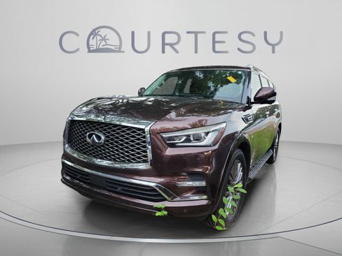 Used 2018 INFINITI QX80 2WD w/ Driver Assistance Package image 6