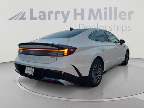 Used 2024 Hyundai Sonata Limited FWD image 5